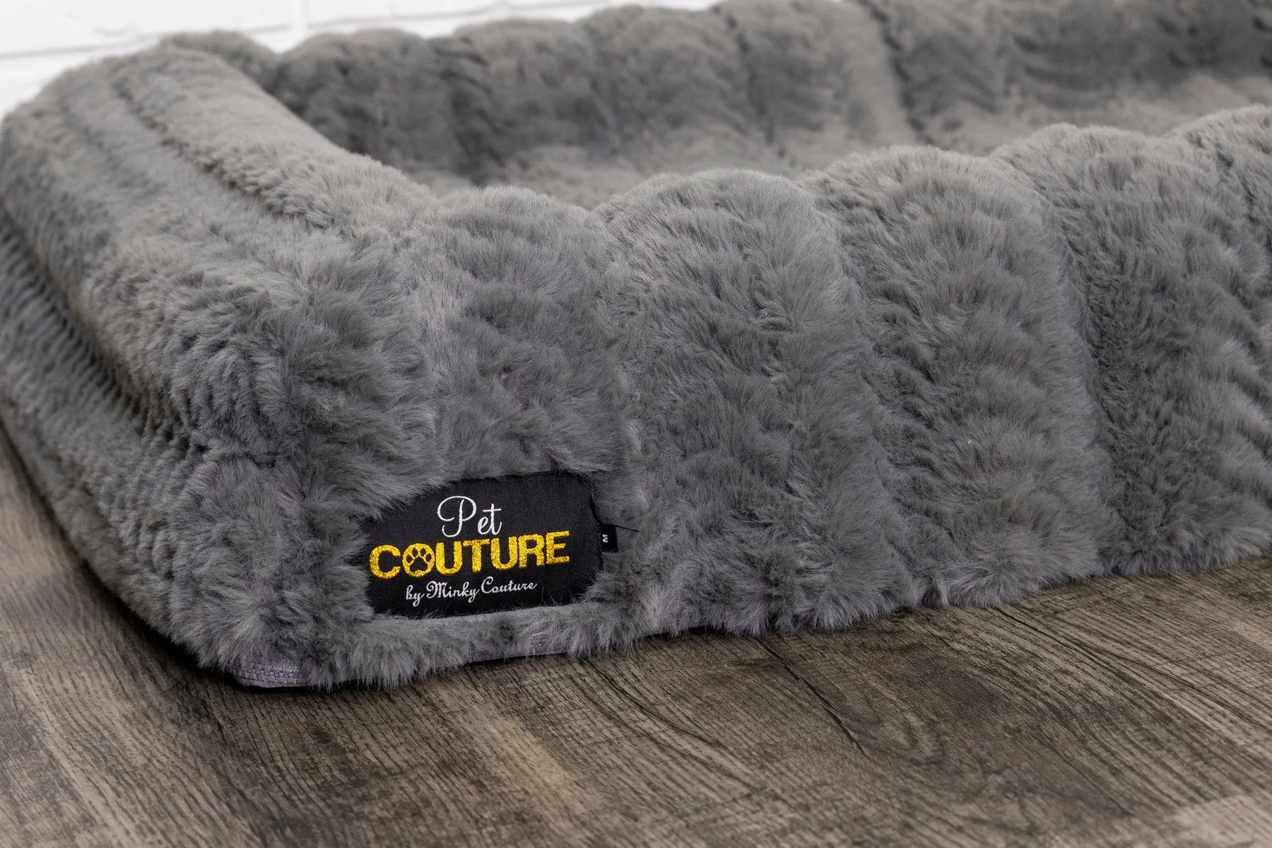 Charcoal Plume Pet Bed