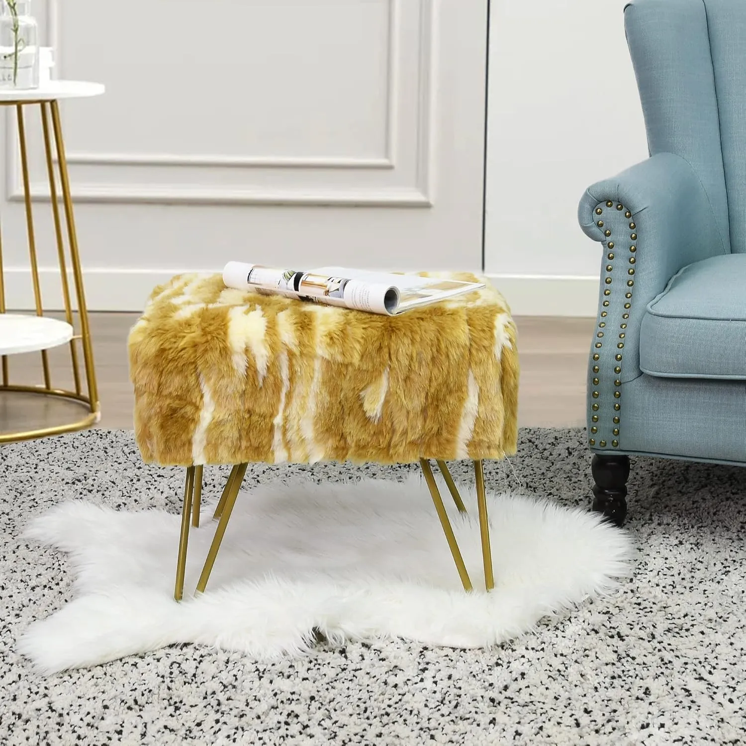 Gold Soft Faux Fur Ottoman Fuzzy Entryway Bench Seat, 19"x12.5"x17" Sturdy Accent Coffee Table for Living Room Make Up Vanity Fluffy Shoe Stool with Golden Legs for Bedroom Closet Foot Rest
