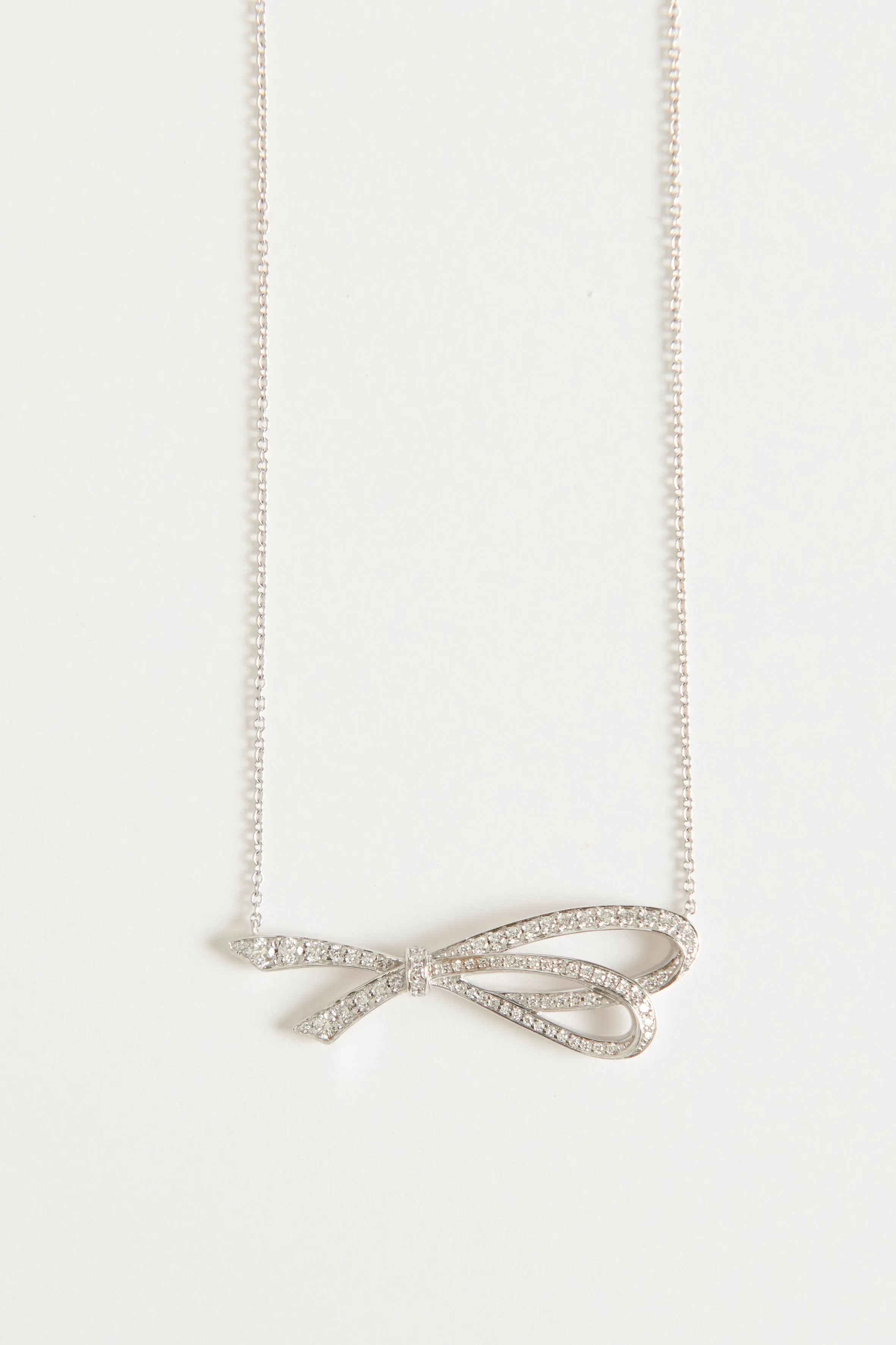 White 18k Gold Large Diamond Bow Necklace